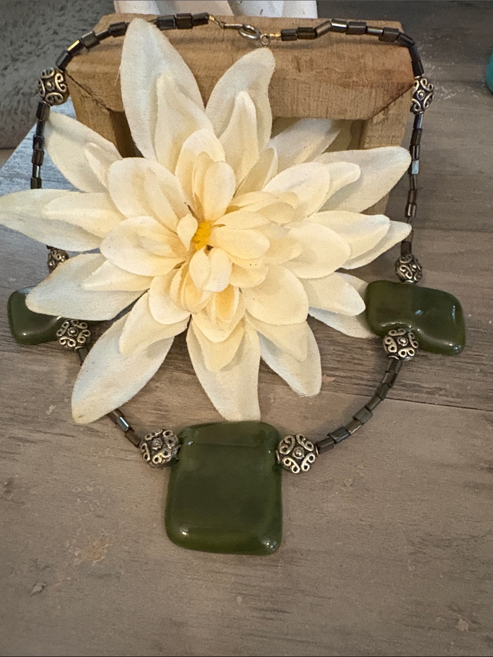 HANDMADE NECKLACE:HAND CUT ARMY GREEN GLASS strung w/ gold & iridescent beads